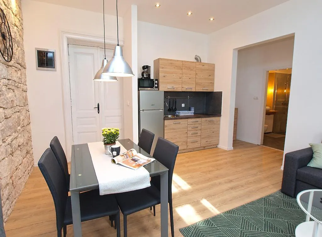 Apartments City Park 1472 Pula Croatia