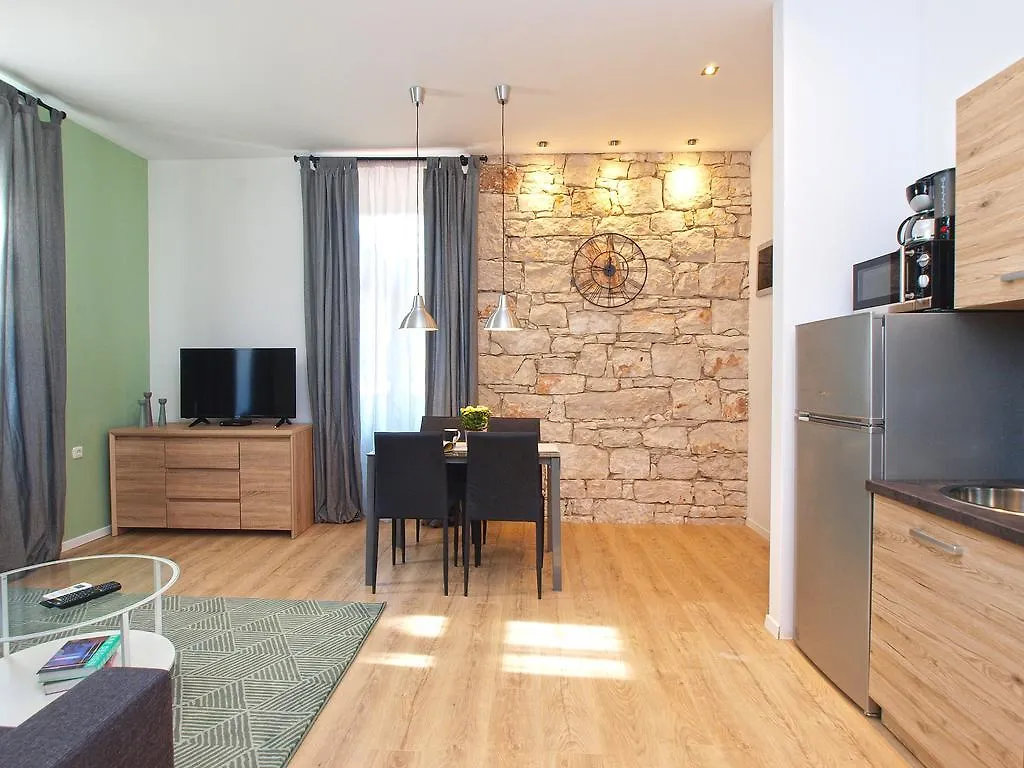 Apartments City Park 1472 Pula