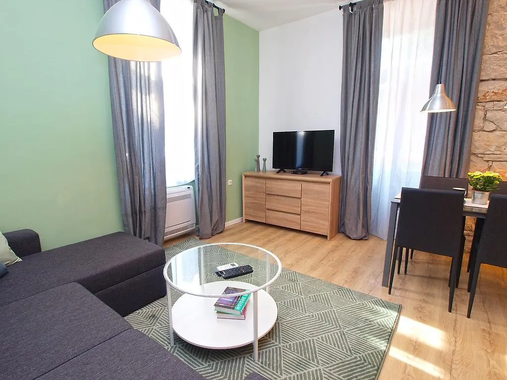 Apartments City Park 1472 Pula